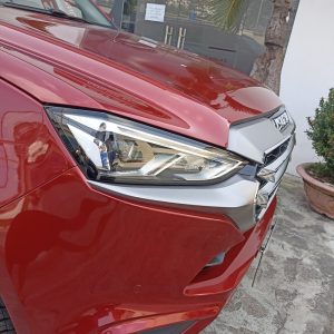Cum Den Truoc Xe 7 Cho 2 Cau Isuzu