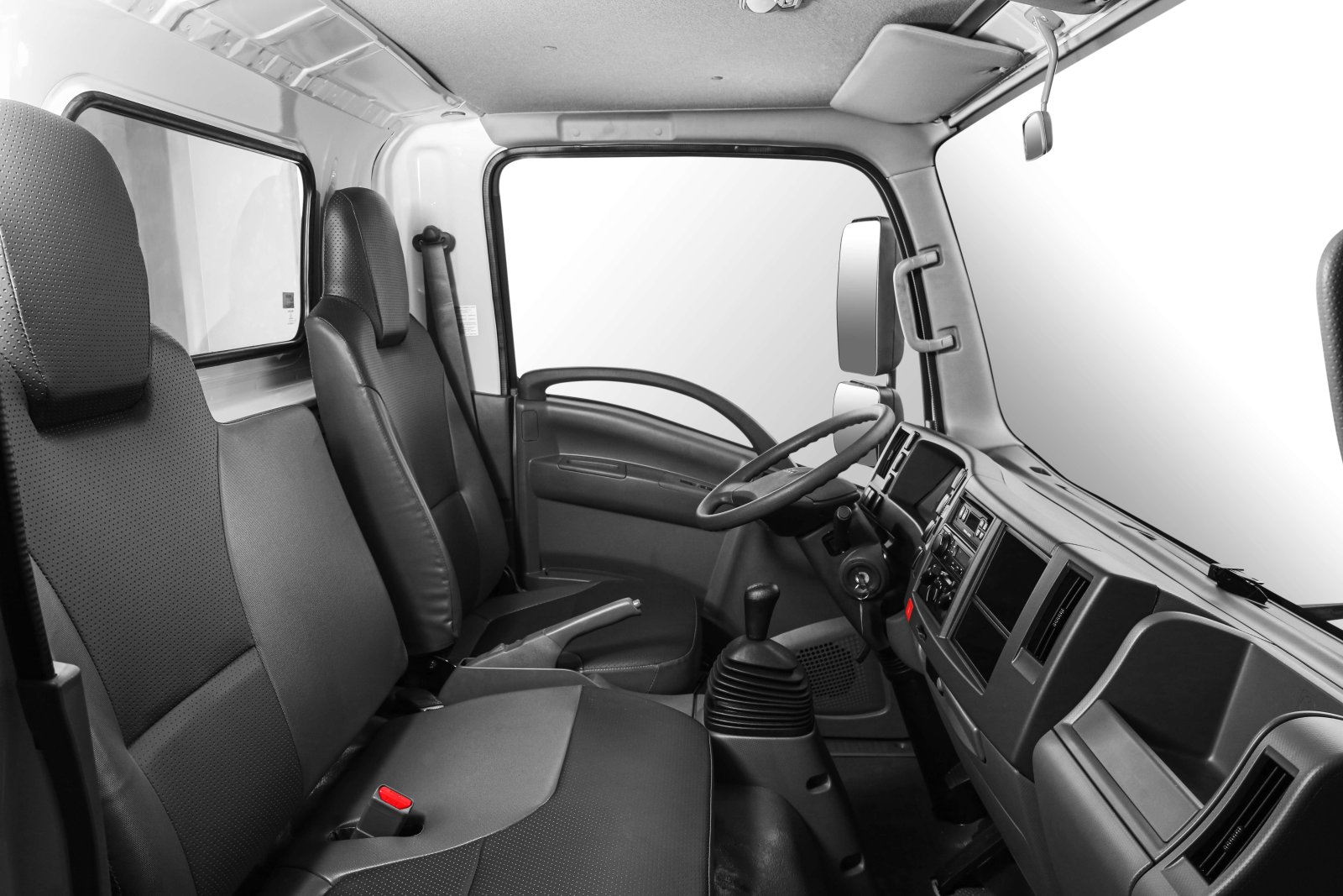 Nội thất chính hãng của Isuzu