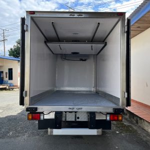 Isuzu QKR 210 giá bao nhiêu